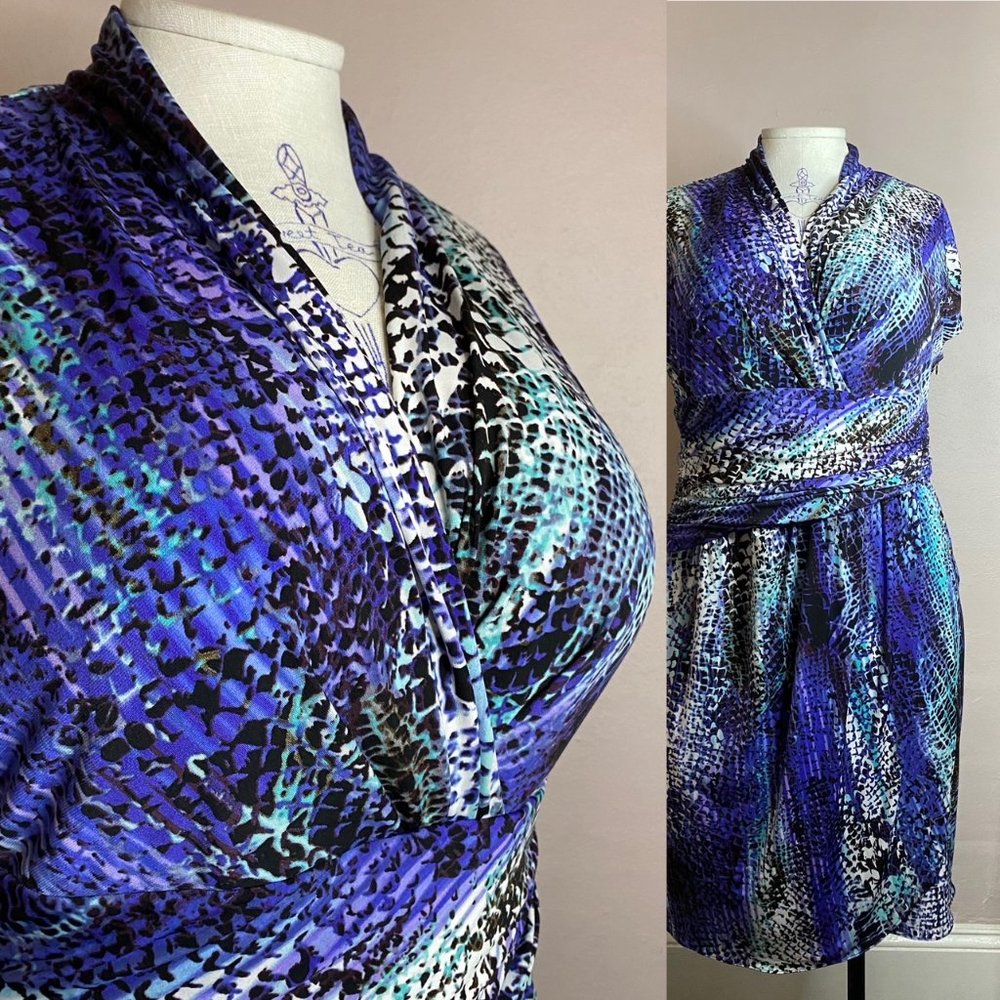 STRETCH KNIT WRAP DRESS cool colors size 16W